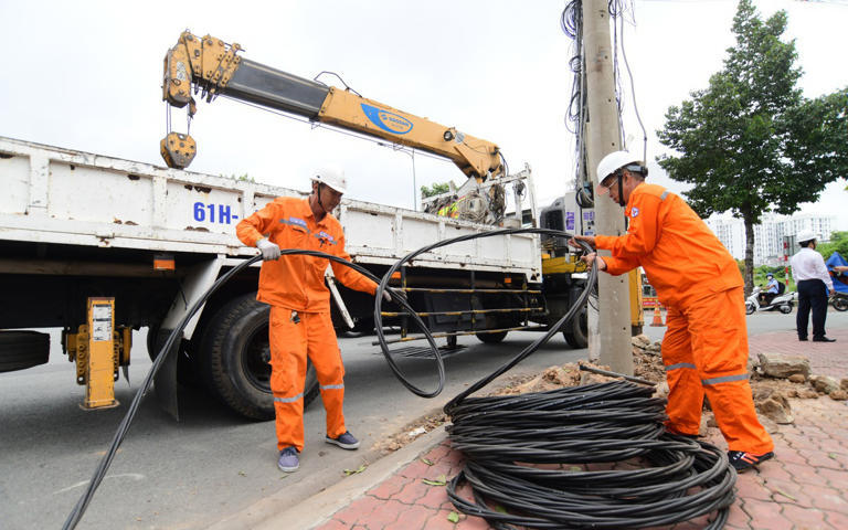 Thủ tướng: Việc điều chỉnh giá điện phải theo lộ trình, không để xảy ra các cú sốc