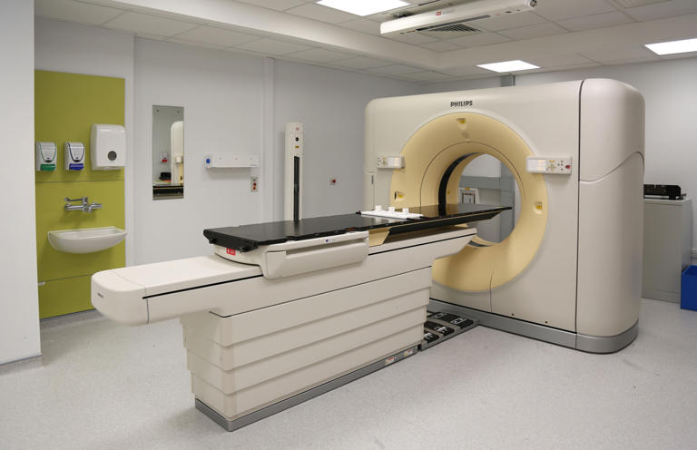 MRI scans late at night could help ‘cut NHS waiting list’