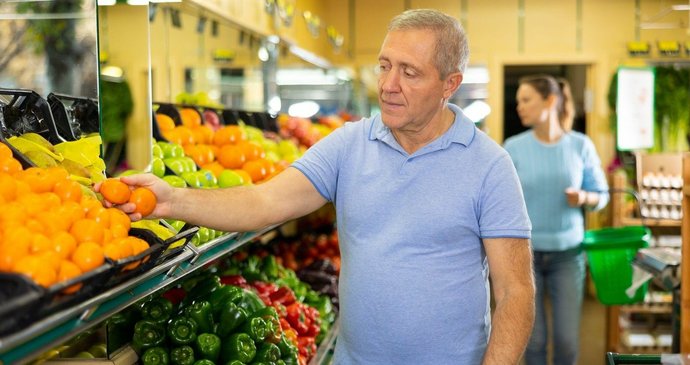 Jak jsou na tom čeští důchodci? Čísla sociálky odhalují realitu.