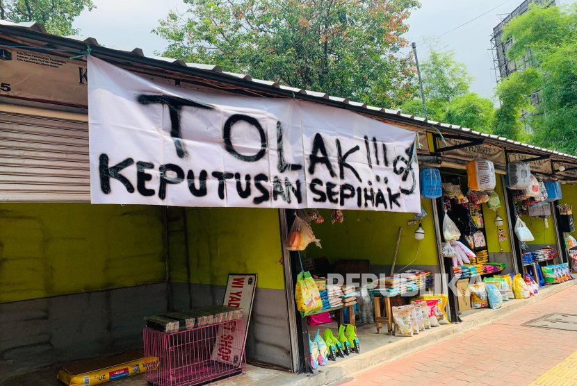 Tak Ingin Pindah, Pedagang Pasar Barito Khawatirkan Ini