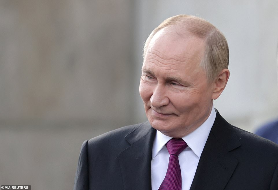 Why Zelensky Couldn t Go To The White House Alone