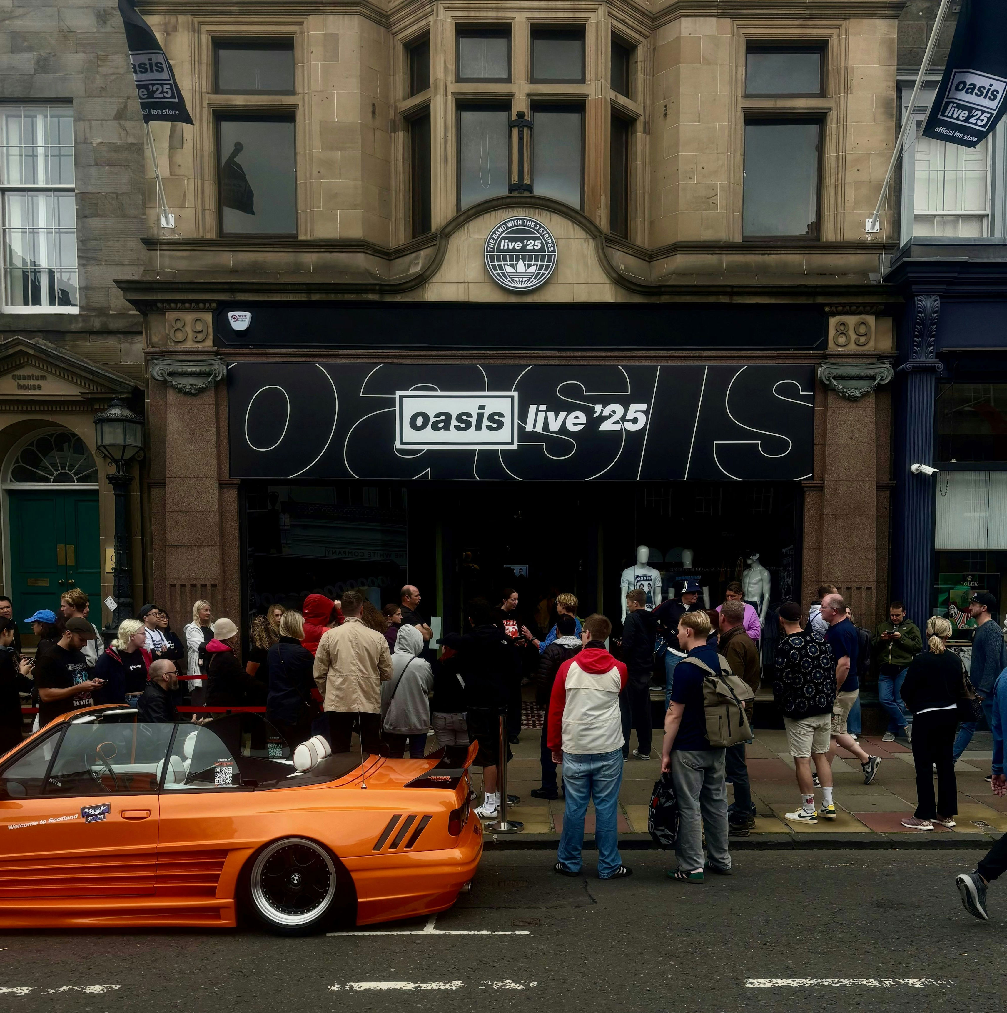 Oasis in Edinburgh: So hat ein Kölner das Pop Ereignis des Jahres erlebt Oasis in Edinburgh: So hat ein Kölner das Pop Ereignis des Jahres erlebt