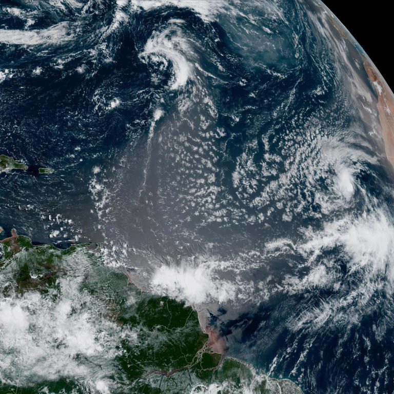 Breaking News: Tropical Storm Erin Could Become First Hurricane Of The Year - shoyhpo