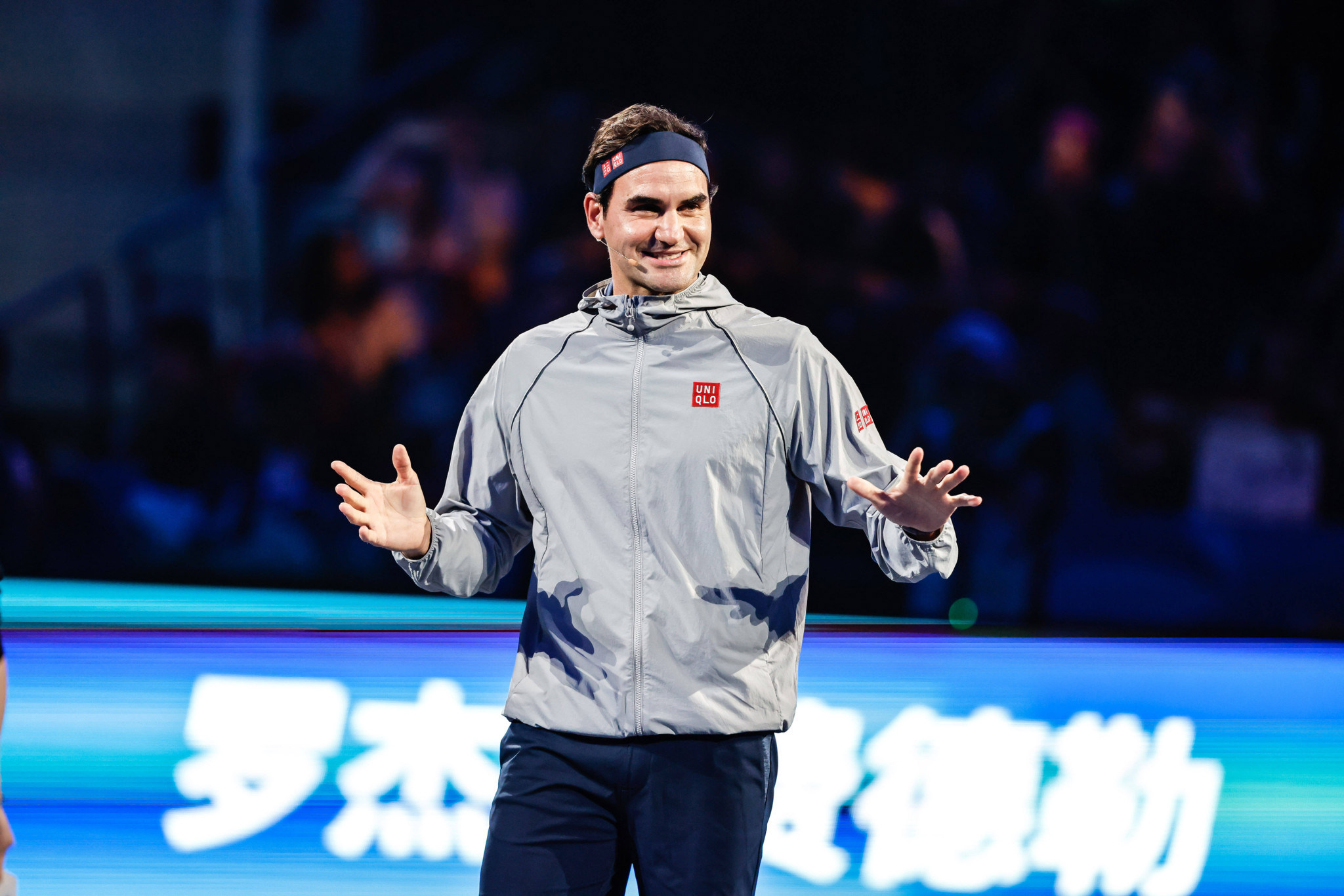 Roger Federer tritt bei Showmatch in Shanghai im Doppel an Roger Federer tritt bei Showmatch in Shanghai im Doppel an