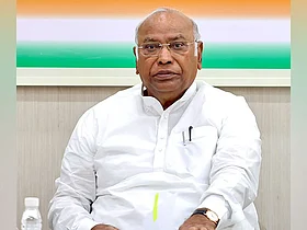 INDIA bloc protest against SIR, vote theft: Show of unity at Kharge’s