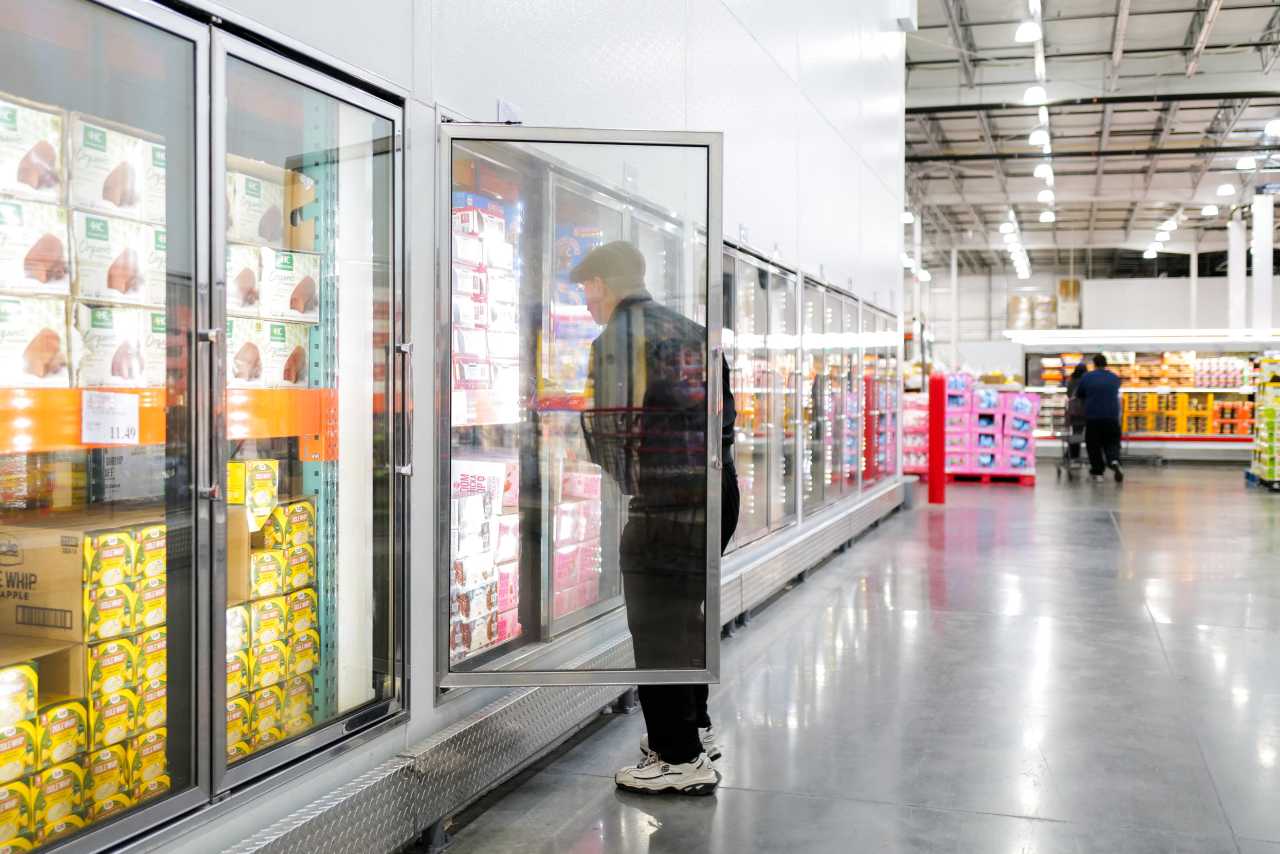 Why the Stock Market May Ignore Recession Risks Until It Sees ‘the ...