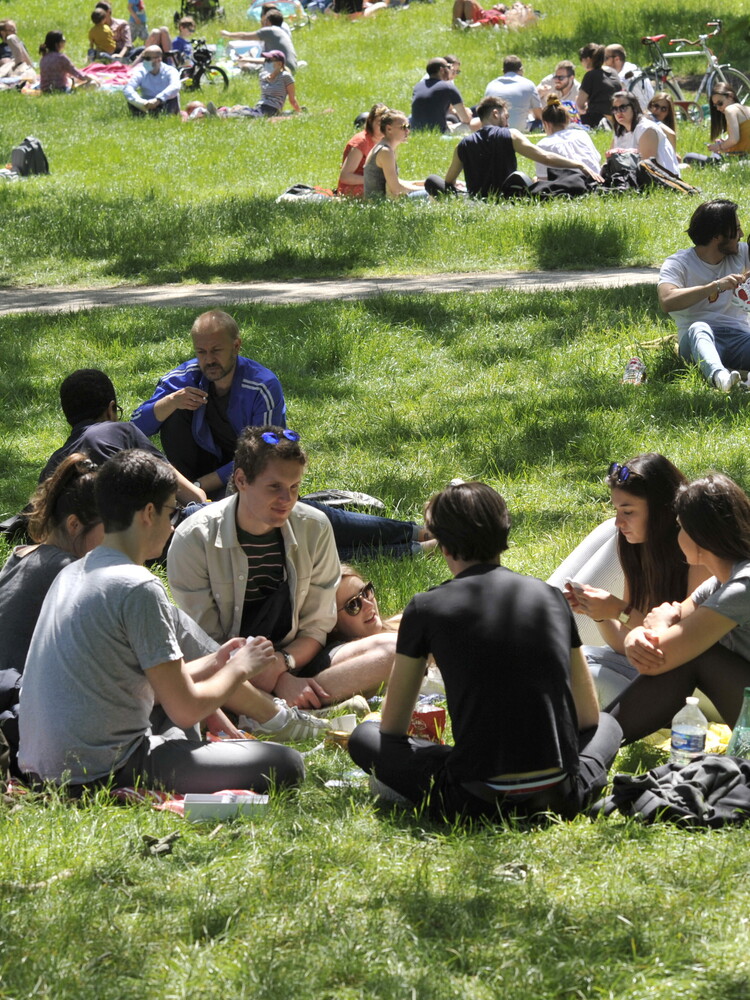 Il ferragosto degli invisibili. 8 milioni restano a casa