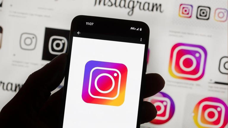 Senators urge Meta to disable Instagram's new map feature over child ...