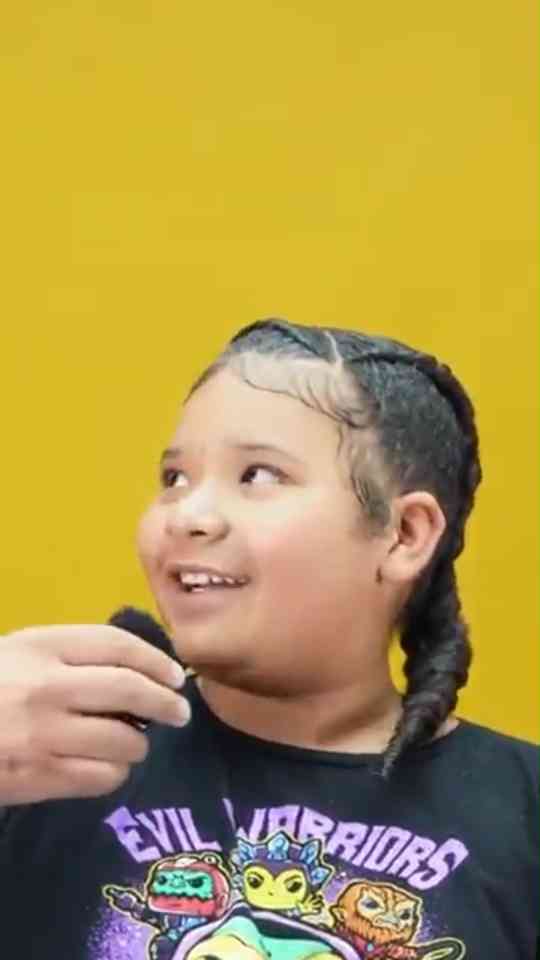 Witness a jawdropping beauty transformation reveal.