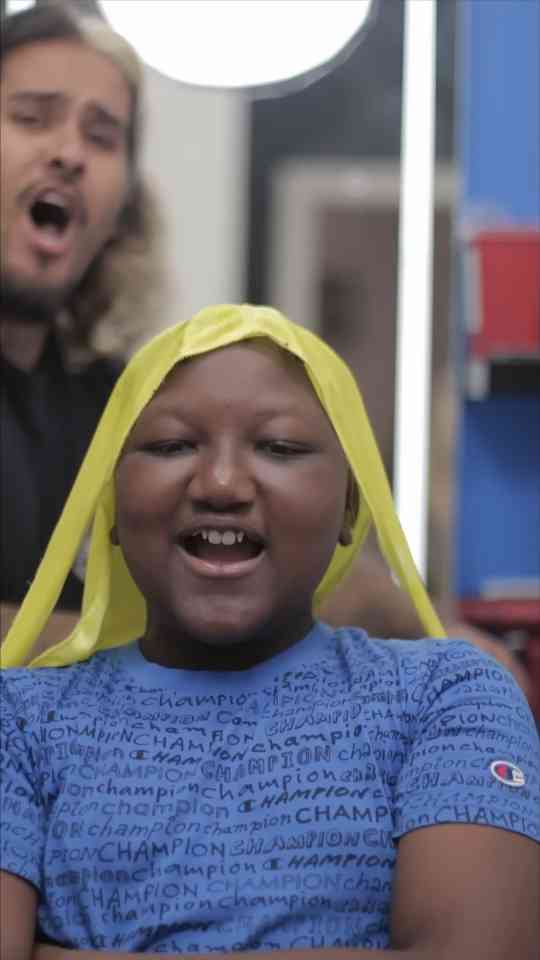 Witness a jaw-dropping beauty transformation reveal.