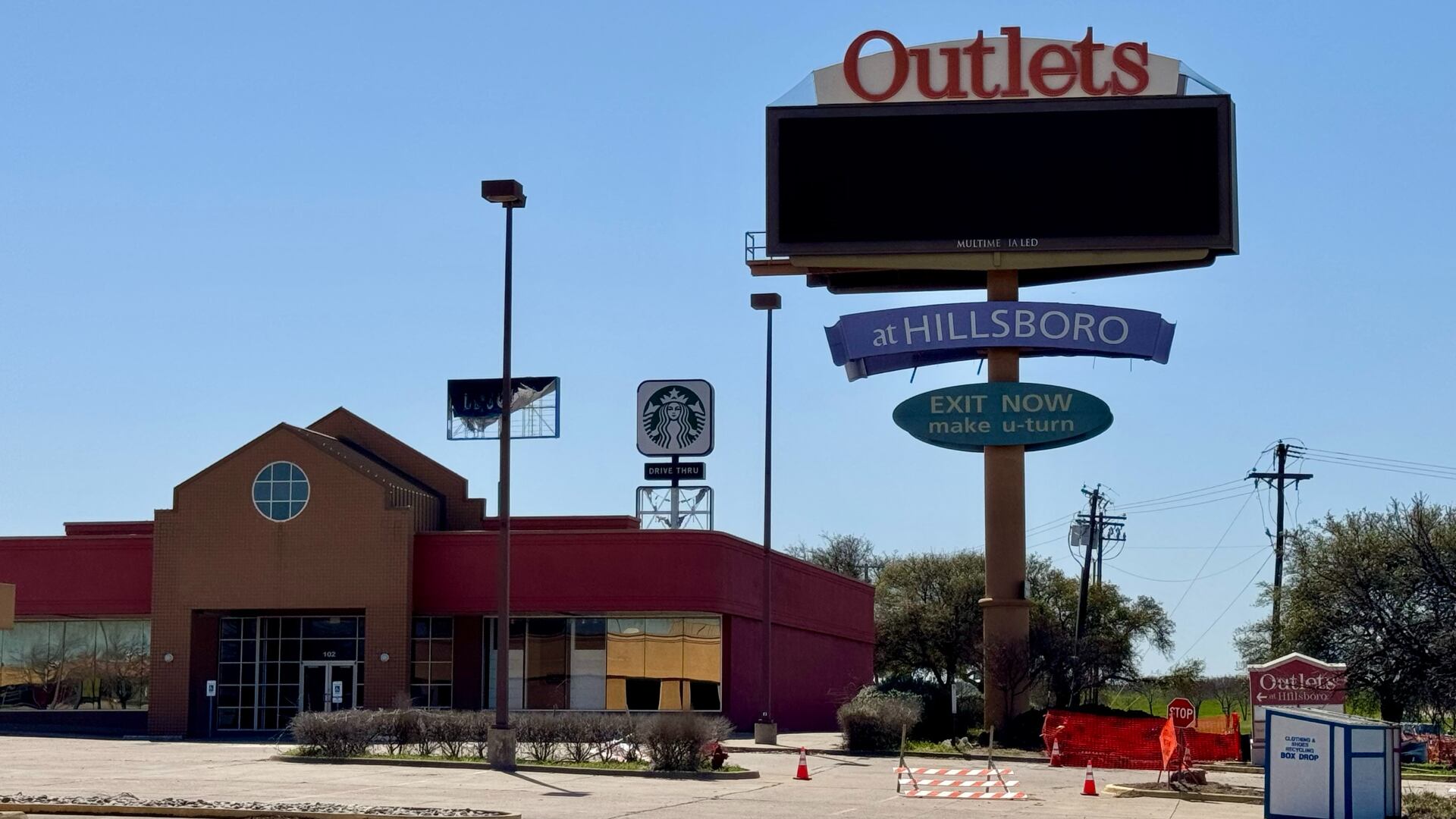 Man arrested after burglary at the Outlets at Hillsboro, found
