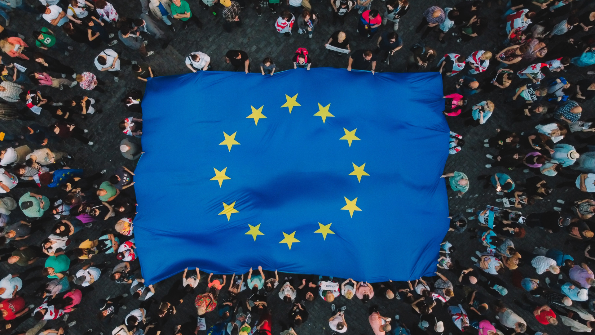 How the European Union works: 27 countries 'keeping it together'