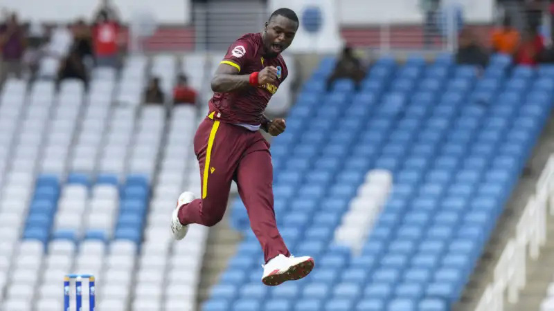 Serangan Seales, serbuan Rutherford, ketenangan Chase membawa West Indies menyamai skor