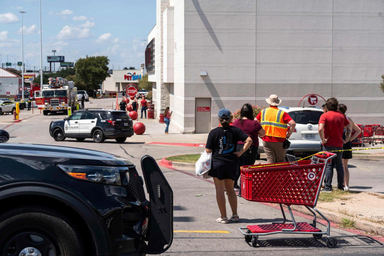 Target Tragedy: 3 Killed, Suspect In Custody – What We Know Now - fpqr53h