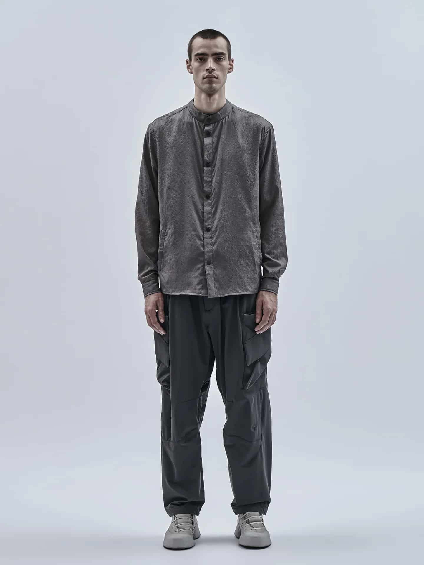 Quand les vêtements techniques s’invitent dans la mode : qu’est-ce que la tendance techwear ?