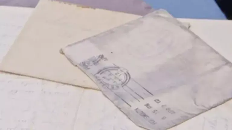 Captureرسالة ناج من "تيتانيك"