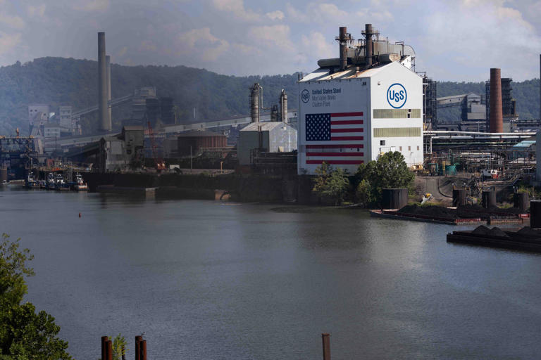 "It Shook My Chest": What You Need To Know About The Us Steel Explosion - 1a7aqsf