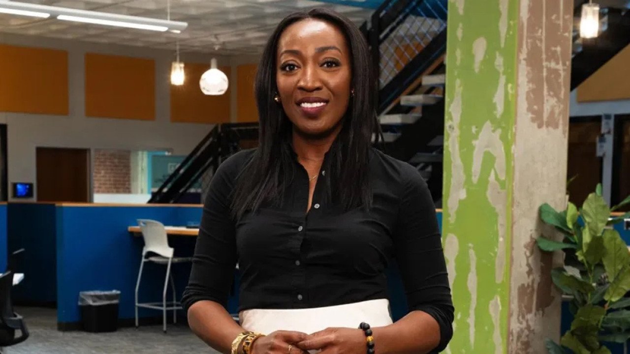 How a mom who had been out of the workforce for a decade talked her way ...