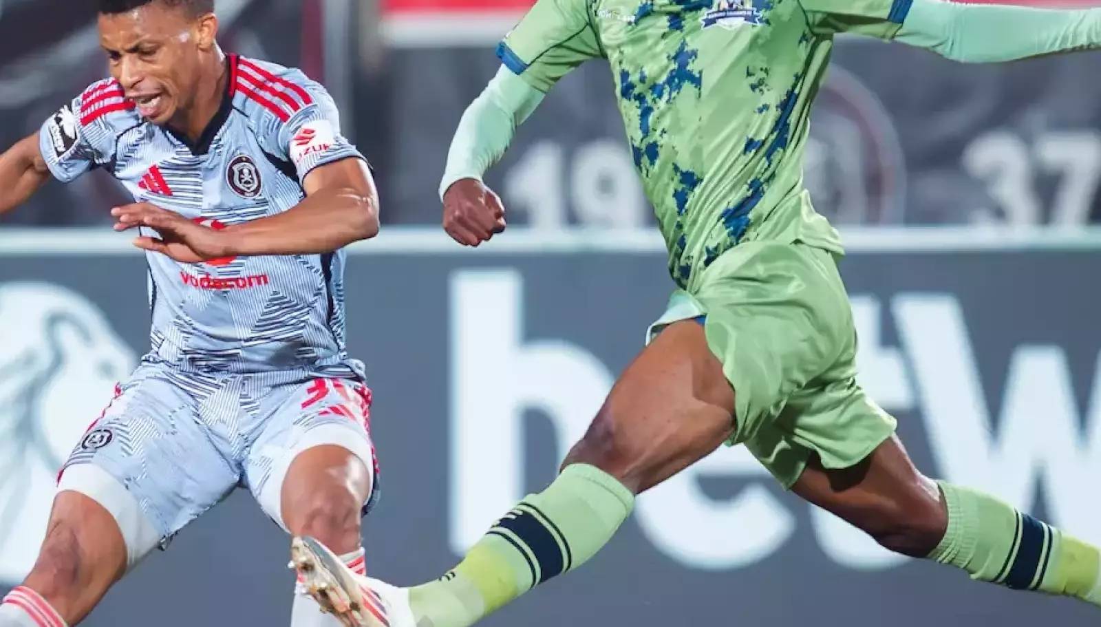 Abdeslam Ouaddou shares update on Sihle Nduli, Tapelo Xoki injuries