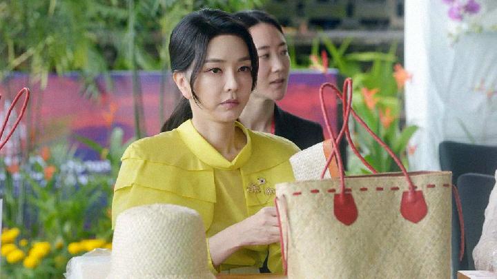 Kim Keon Hee, Mantan Ibu Negara Korea Selatan