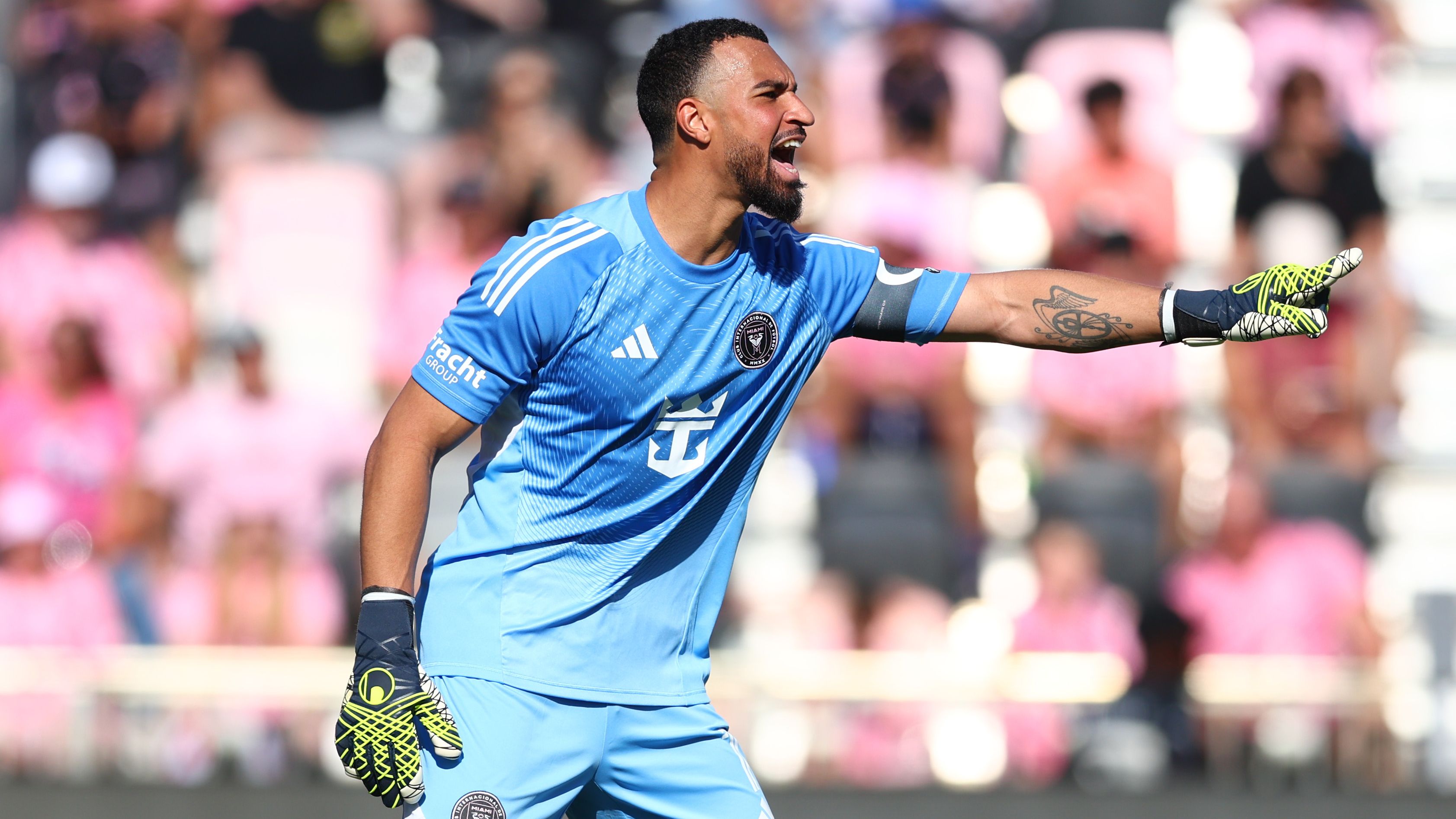 Charlotte FC reportedly acquire former Goalkeeper of the Year finalist ...