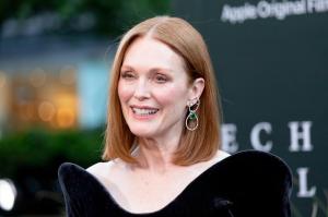 Julianne Moore's No-Makeup Bikini Photos Show She's in Her Most