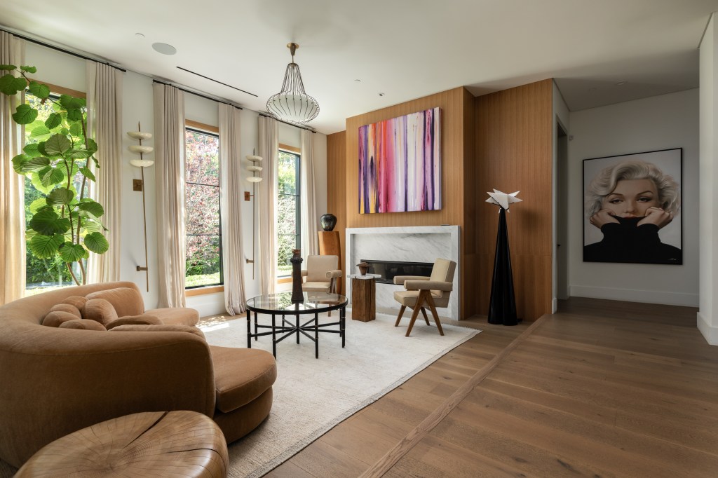 Victoria's Secret model Adriana Lima lists $16M home with AI and  laser-powered security system