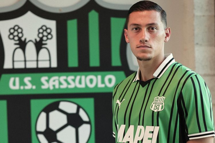 Legenda Sassuolo Prediksi Jay Idzes Segera Bergabung dengan Klub Eropa
