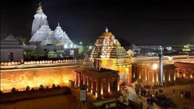 Graffiti threatening 'terrorists will demolish Jagannath Temple' found in  Puri; Odisha police launch probe