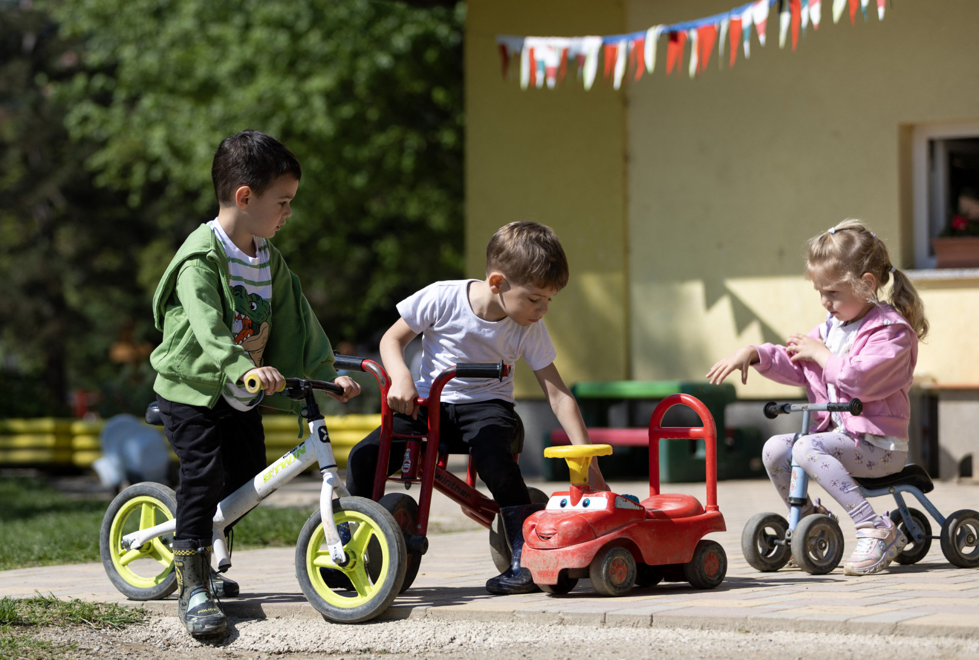 30 Things Every Parent Should Say To Their Child