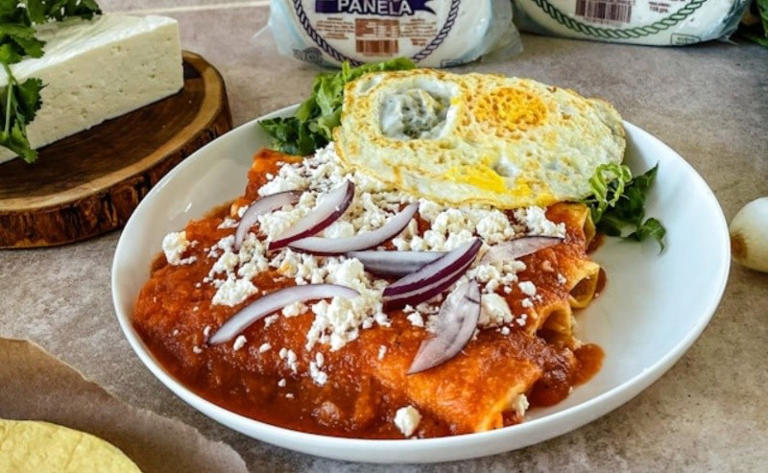 Enchiladas rojas. Foto: Unsplash