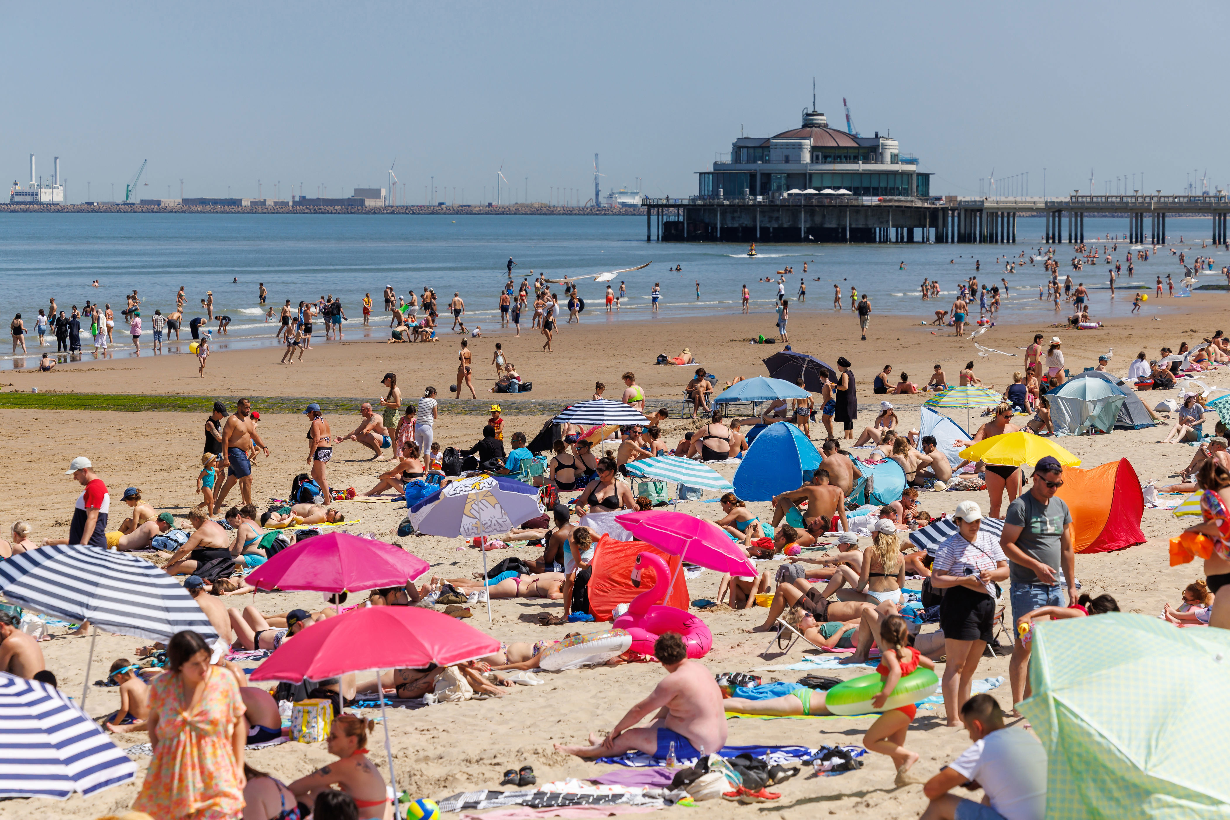 La côte attend un afflux de visiteurs pendant le week end prolongé à venir La côte attend un afflux de visiteurs pendant le week end prolongé à venir
