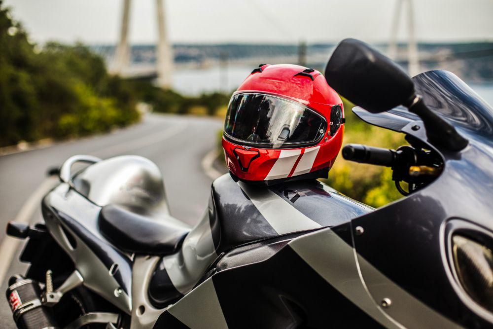 Mengapa Kamera 360 Jarang Ada di Helm Motor? Mengapa Kamera 360 Jarang Ada di Helm Motor?