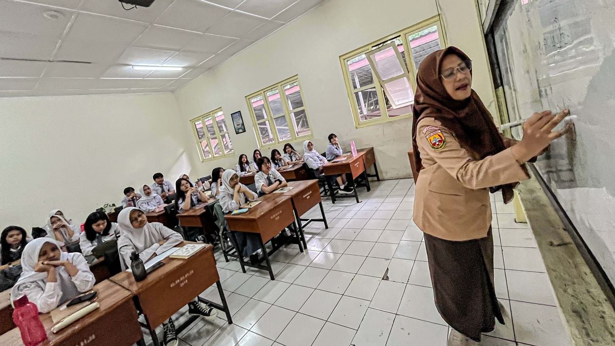 AA1Kv0C7 9.176 Guru Madrasah Bandung Siap Terima Insentif November, Penerima Diharap Bertambah