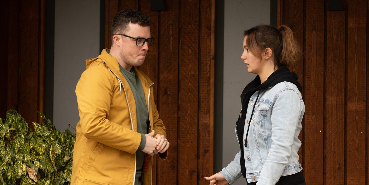 It's official – Emmerdale's Kammy Hadiq looks set to get the blame for Vinny Dingle's bruises.