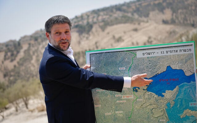 Israel adds tender for 2,167 housing units to E1 settlement plan ...