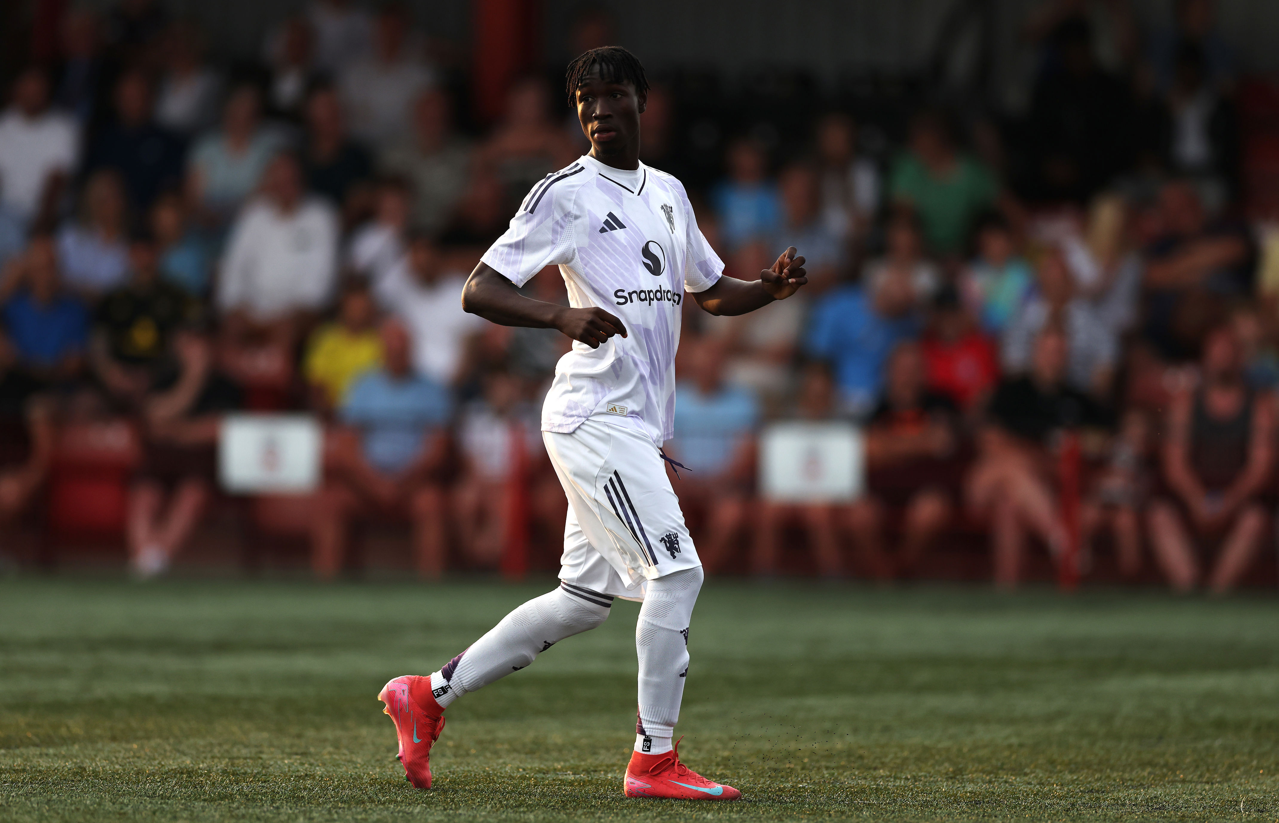 sekou-kone-injury-latest-after-manchester-united-match-abandoned-due-to