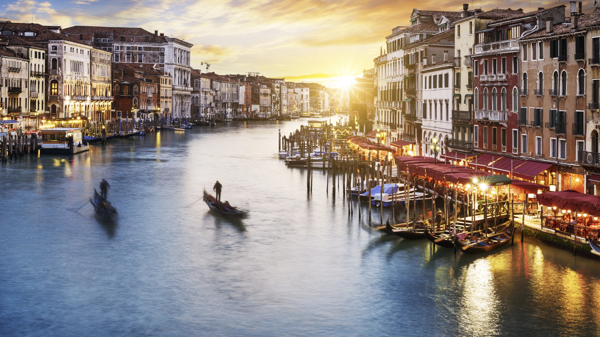 9 Popular Tourist Spots Locals Secretly Wish You #39 d Stop Visiting