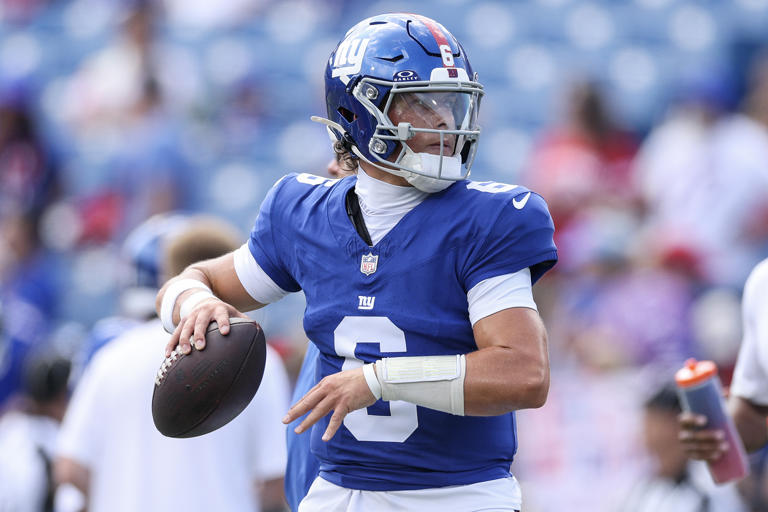 former-nfl-qb-makes-bold-jaxson-dart-call-after-giants-debut