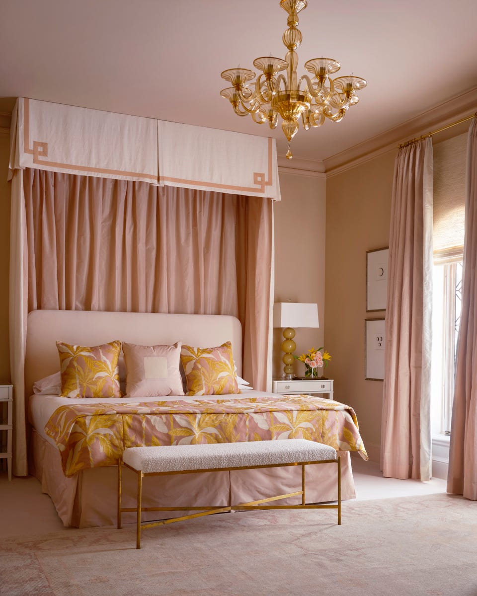 jan-showers-dallas-house-guest-bedroom.jpg