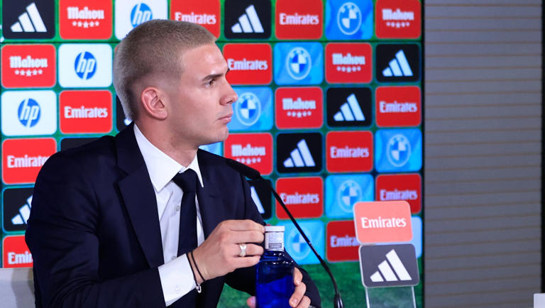 Mastantuono hace polémico comentario sobre Messi en su presentación con el  Real Madrid