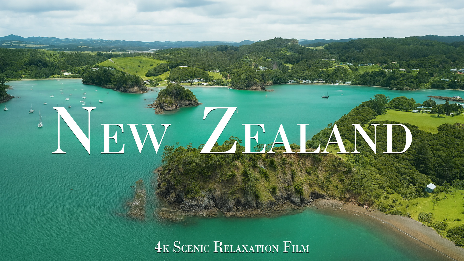 en-resa-l-ngs-nya-zeelands-kust-4k-dronebilder
