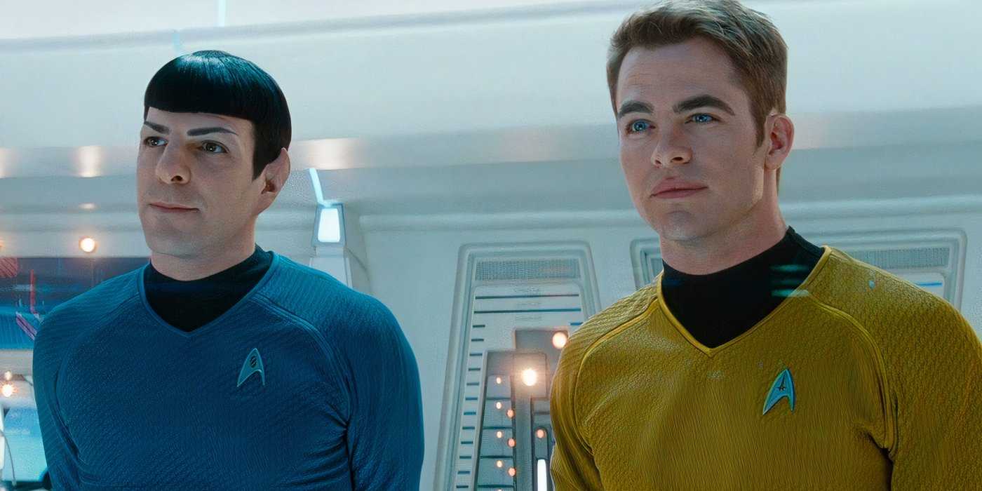 Chris Pine as Kirk and Zachary Quinto as Spock standing on the bridge in Star Trek Into Darkness