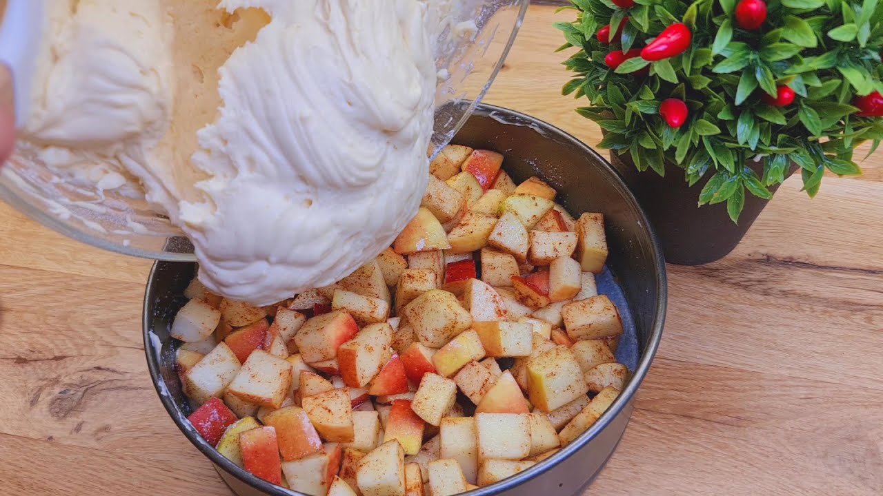 Ein schnelles Apfelkuchen Rezept, das jeder mit einem süßen Zahn machen ...