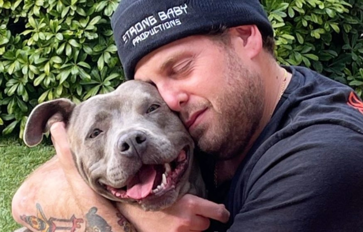 25 Celebrities Who Adopted Pets and Changed Their Lives Forever