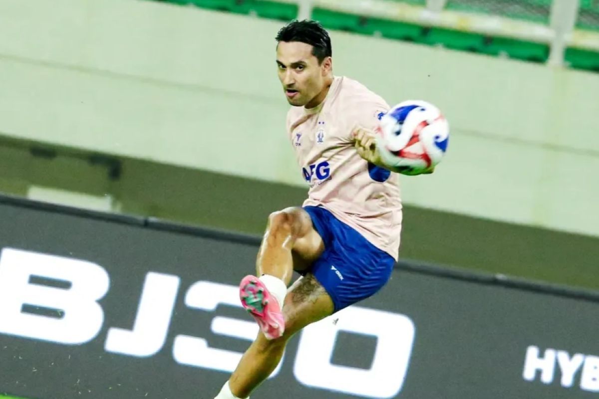 Tiga Fakta Menarik: Ezra Cetak Gol, Persik Kediri Kemasukan 6 Gol!