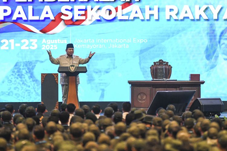 Prabowo Minta Guru Bangkitkan Semangat Siswa Sekolah Rakyat