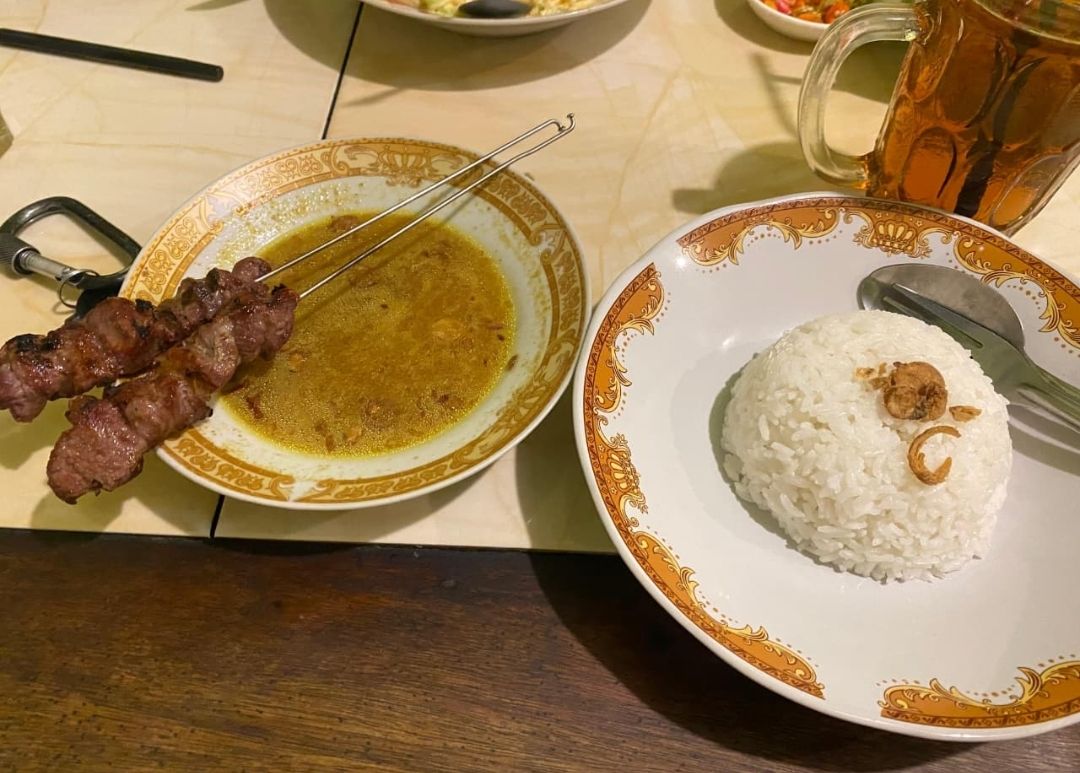 Tiga Tempat Sate Klathak Terenak di Surabaya yang Harus Dikunjungi