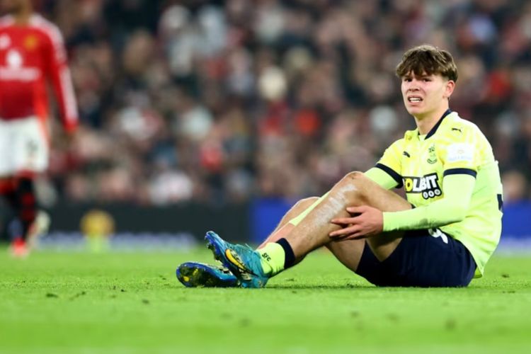 Everton Resmi Rekrut Tyler Dibling dari Southampton