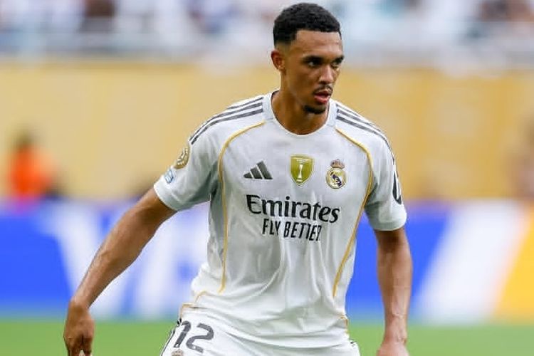 Xabi Alonso Pertimbangkan Pergeseran Posisi Trent Alexander-Arnold di Real Madrid